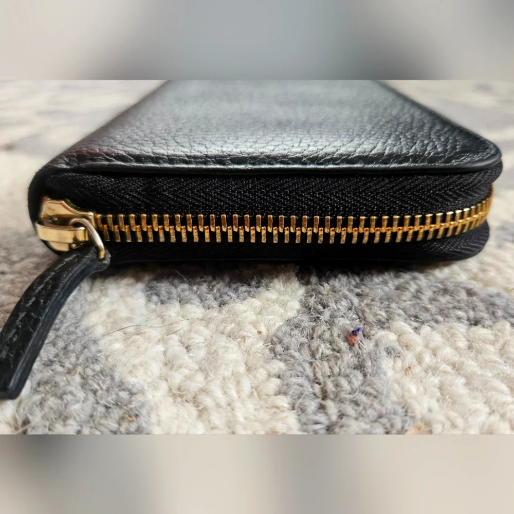 EUC Gucci Black Grained Leather Zip-Around Long Wallet - Picture 9 of 10